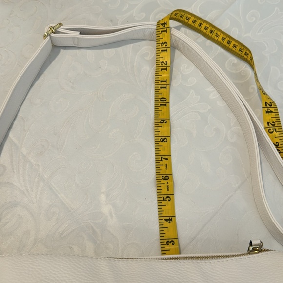 NWOT Steve Madden White Shoulder Bag. - Picture 11 of 11